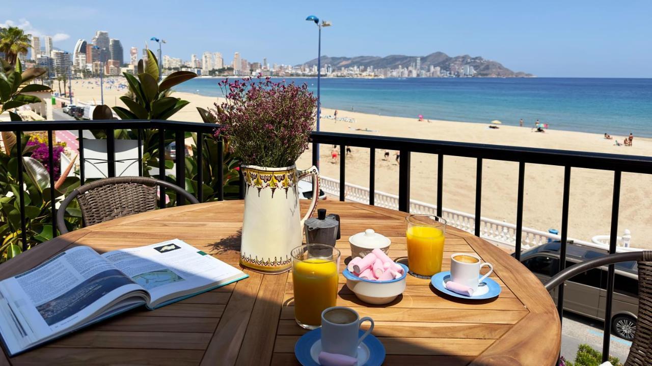 Parralue Beach Front Home Benidorm Buitenkant foto